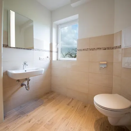 Ferienwohnung Bea 2 - A76069 Rabenkirchen-Faulueck